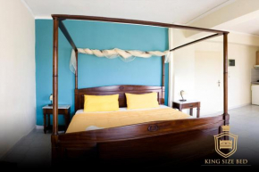 Sunny Apartments - ex Zoi Studios